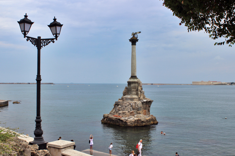 Достопримечательности Крыма: Феодосия, Коктебель, Судак, Нов свет, Ялта, Гурзуф, Ай-Петри. Фиолент Балаклава, Бахчисарай, Алушта, Евпатория, Тарханкут