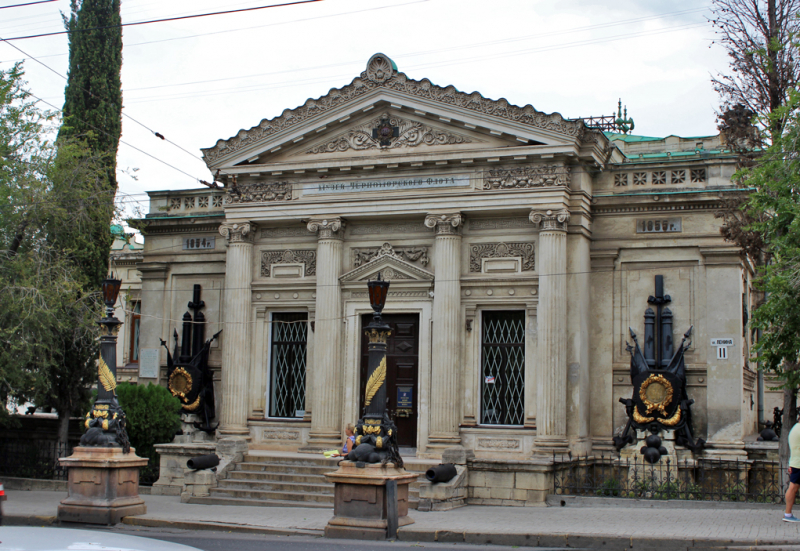 Достопримечательности Крыма: Феодосия, Коктебель, Судак, Нов свет, Ялта, Гурзуф, Ай-Петри. Фиолент Балаклава, Бахчисарай, Алушта, Евпатория, Тарханкут