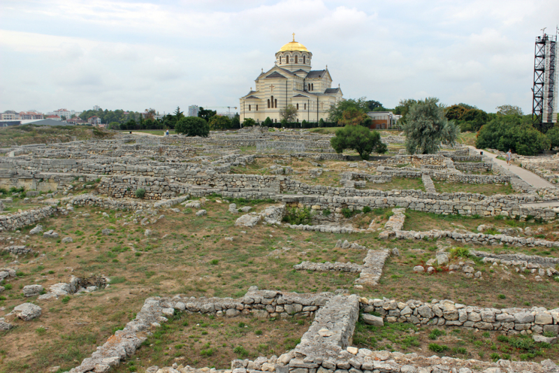 Достопримечательности Крыма: Феодосия, Коктебель, Судак, Нов свет, Ялта, Гурзуф, Ай-Петри. Фиолент Балаклава, Бахчисарай, Алушта, Евпатория, Тарханкут