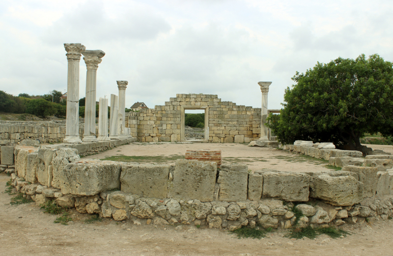 Достопримечательности Крыма: Феодосия, Коктебель, Судак, Нов свет, Ялта, Гурзуф, Ай-Петри. Фиолент Балаклава, Бахчисарай, Алушта, Евпатория, Тарханкут