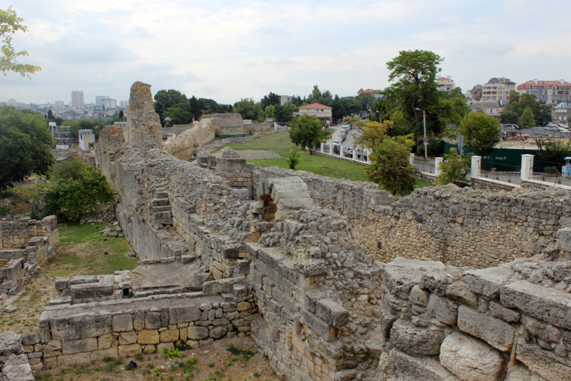 Достопримечательности Крыма: Феодосия, Коктебель, Судак, Нов свет, Ялта, Гурзуф, Ай-Петри. Фиолент Балаклава, Бахчисарай, Алушта, Евпатория, Тарханкут