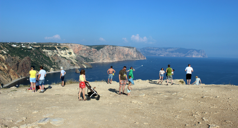 Достопримечательности Крыма: Феодосия, Коктебель, Судак, Нов свет, Ялта, Гурзуф, Ай-Петри. Фиолент Балаклава, Бахчисарай, Алушта, Евпатория, Тарханкут