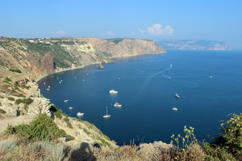 Достопримечательности Крыма: Феодосия, Коктебель, Судак, Нов свет, Ялта, Гурзуф, Ай-Петри. Фиолент Балаклава, Бахчисарай, Алушта, Евпатория, Тарханкут