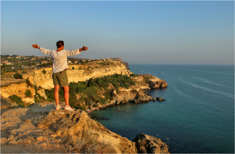 Достопримечательности Крыма: Феодосия, Коктебель, Судак, Нов свет, Ялта, Гурзуф, Ай-Петри. Фиолент Балаклава, Бахчисарай, Алушта, Евпатория, Тарханкут