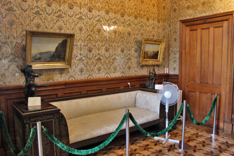 Достопримечательности Крыма: Феодосия, Коктебель, Судак, Нов свет, Ялта, Гурзуф, Ай-Петри. Фиолент Балаклава, Бахчисарай, Алушта, Евпатория, Тарханкут