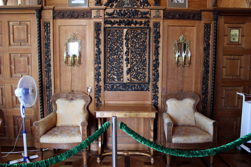 Достопримечательности Крыма: Феодосия, Коктебель, Судак, Нов свет, Ялта, Гурзуф, Ай-Петри. Фиолент Балаклава, Бахчисарай, Алушта, Евпатория, Тарханкут