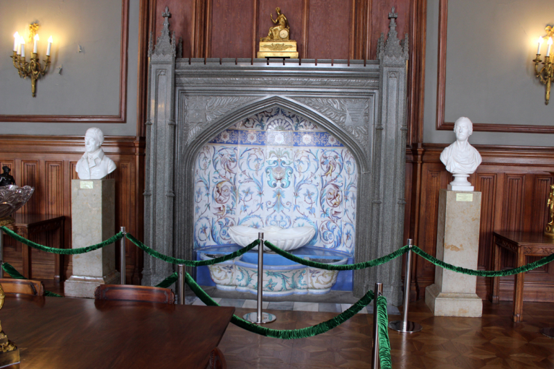 Достопримечательности Крыма: Феодосия, Коктебель, Судак, Нов свет, Ялта, Гурзуф, Ай-Петри. Фиолент Балаклава, Бахчисарай, Алушта, Евпатория, Тарханкут