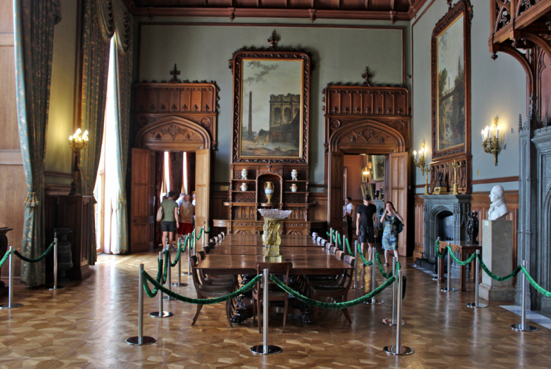 Достопримечательности Крыма: Феодосия, Коктебель, Судак, Нов свет, Ялта, Гурзуф, Ай-Петри. Фиолент Балаклава, Бахчисарай, Алушта, Евпатория, Тарханкут