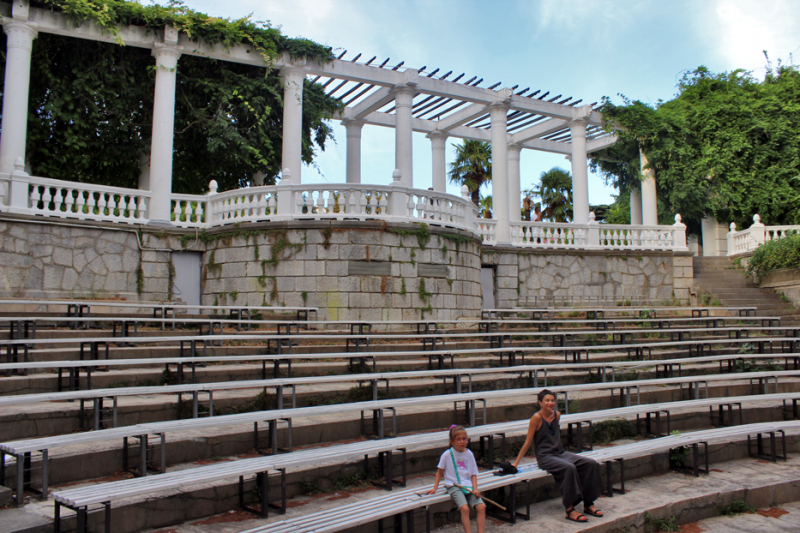 Достопримечательности Крыма: Феодосия, Коктебель, Судак, Нов свет, Ялта, Гурзуф, Ай-Петри. Фиолент Балаклава, Бахчисарай, Алушта, Евпатория, Тарханкут