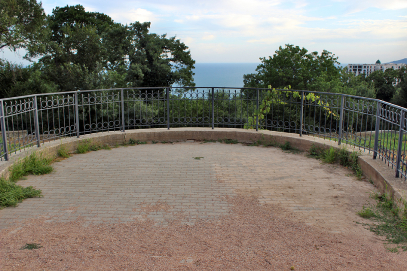 Достопримечательности Крыма: Феодосия, Коктебель, Судак, Нов свет, Ялта, Гурзуф, Ай-Петри. Фиолент Балаклава, Бахчисарай, Алушта, Евпатория, Тарханкут