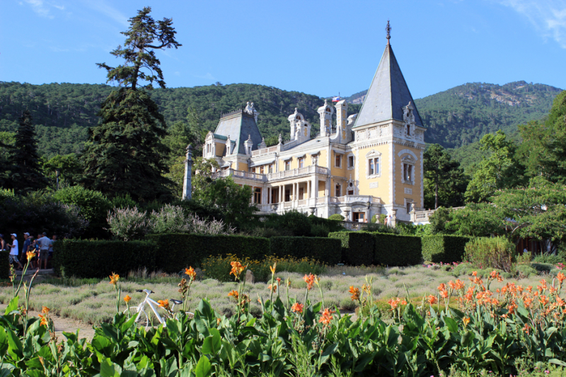 Достопримечательности Крыма: Феодосия, Коктебель, Судак, Нов свет, Ялта, Гурзуф, Ай-Петри. Фиолент Балаклава, Бахчисарай, Алушта, Евпатория, Тарханкут