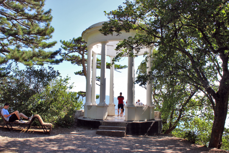 Достопримечательности Крыма: Феодосия, Коктебель, Судак, Нов свет, Ялта, Гурзуф, Ай-Петри. Фиолент Балаклава, Бахчисарай, Алушта, Евпатория, Тарханкут