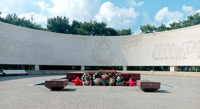 Достопримечательности Крыма: Феодосия, Коктебель, Судак, Нов свет, Ялта, Гурзуф, Ай-Петри. Фиолент Балаклава, Бахчисарай, Алушта, Евпатория, Тарханкут