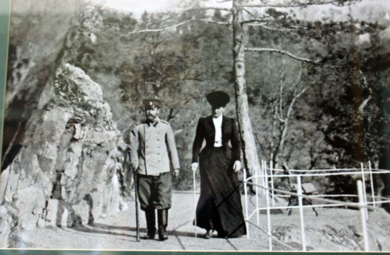 Достопримечательности Крыма: Феодосия, Коктебель, Судак, Нов свет, Ялта, Гурзуф, Ай-Петри. Фиолент Балаклава, Бахчисарай, Алушта, Евпатория, Тарханкут