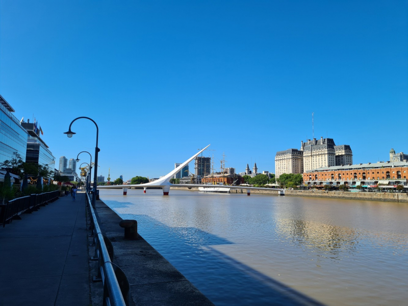 Буэнос-Айрес. Мост женщины (Puente de la Mujer).