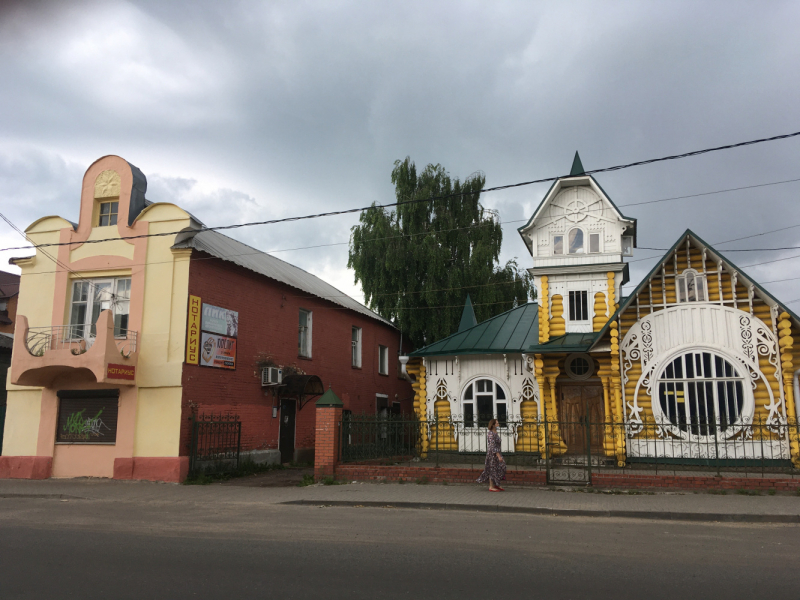 На машине Дубна-Кимры-Кашин-Калязин. Путешествие, которое состоялось благодаря писателю Владимиру Орлову.