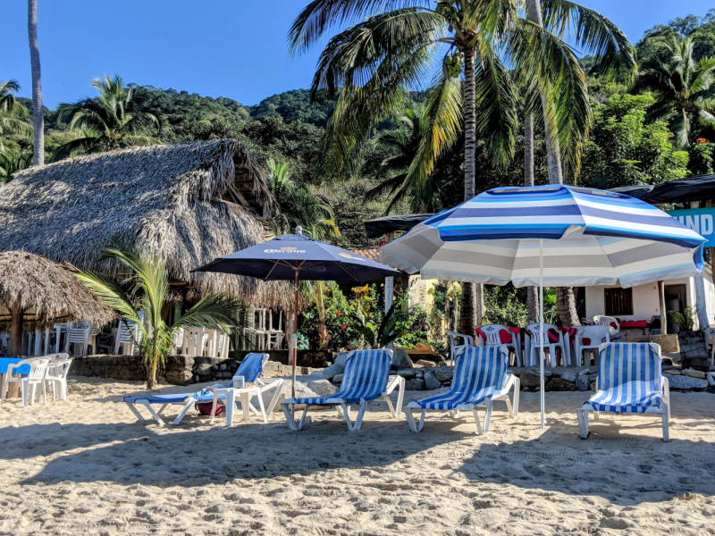 Puerto Vallarta, тихоокеанское побережье Мексики. Белое пятно на сайте Винского.