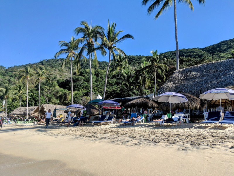 Puerto Vallarta, тихоокеанское побережье Мексики. Белое пятно на сайте Винского.