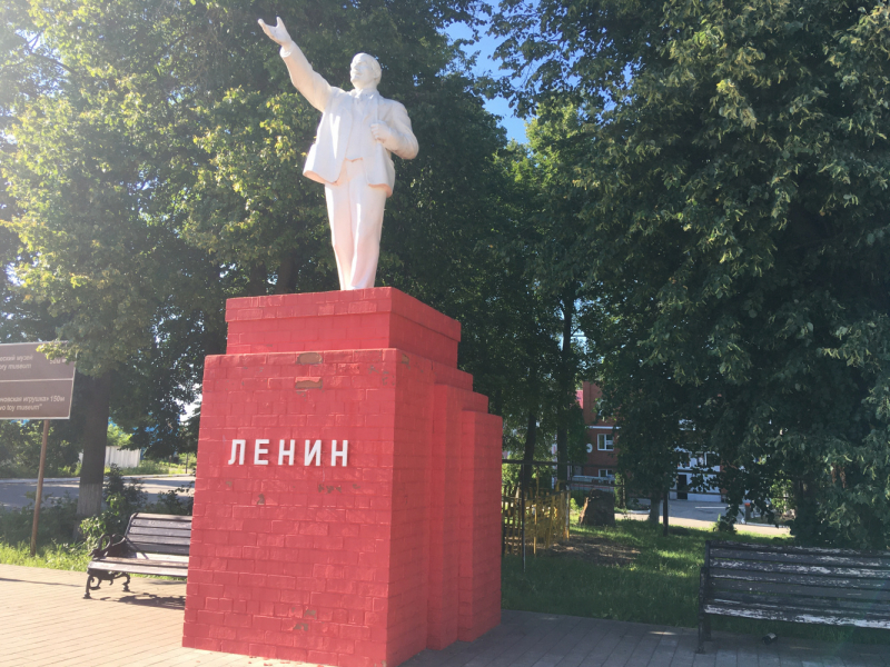 На машине в Тулу мимо итальянской кампанилы. Ясная Поляна и окрестности. На машине в Тулу мимо итальянской кампанилы. Ясная Поляна и окрестности.