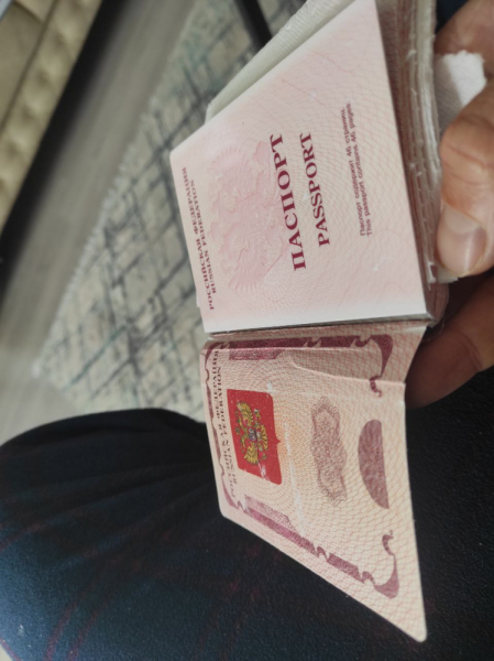 Поврежден загранпаспорт - могут быть проблемы на границе