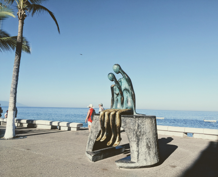 Puerto Vallarta, тихоокеанское побережье Мексики. Белое пятно на сайте Винского.