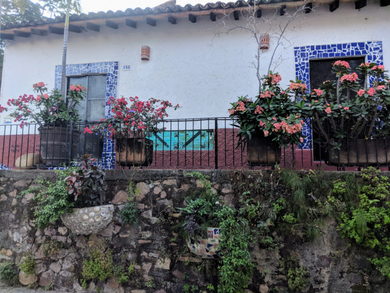 Puerto Vallarta, тихоокеанское побережье Мексики. Белое пятно на сайте Винского.