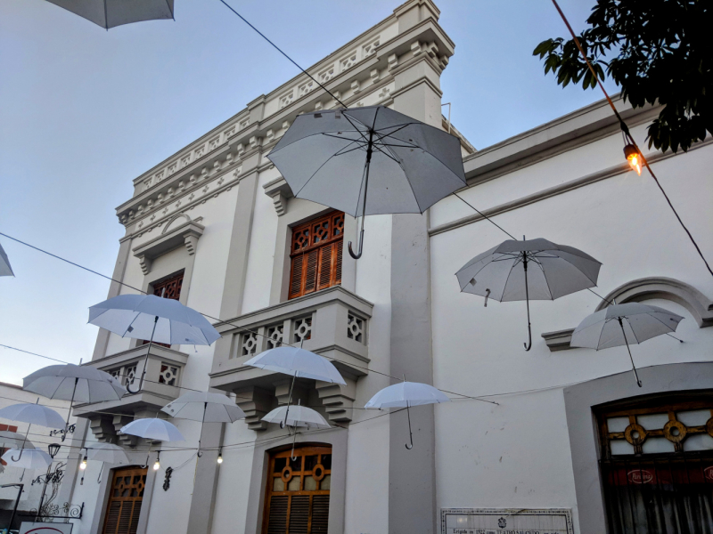 Puerto Vallarta, тихоокеанское побережье Мексики. Белое пятно на сайте Винского.