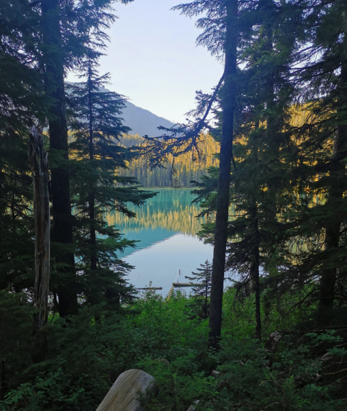 Joffre Lakes, BC. Один из самых красивых хайков Канады. Фото