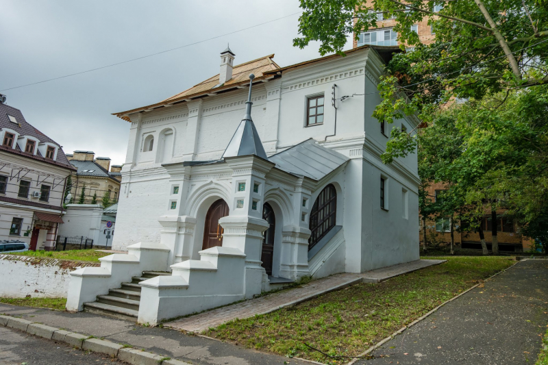 На "Ласточке" в Нижний Новгород вместе с Льюисом Кэрроллом и в Гороховец с цесаревичем Александром Николаевичем