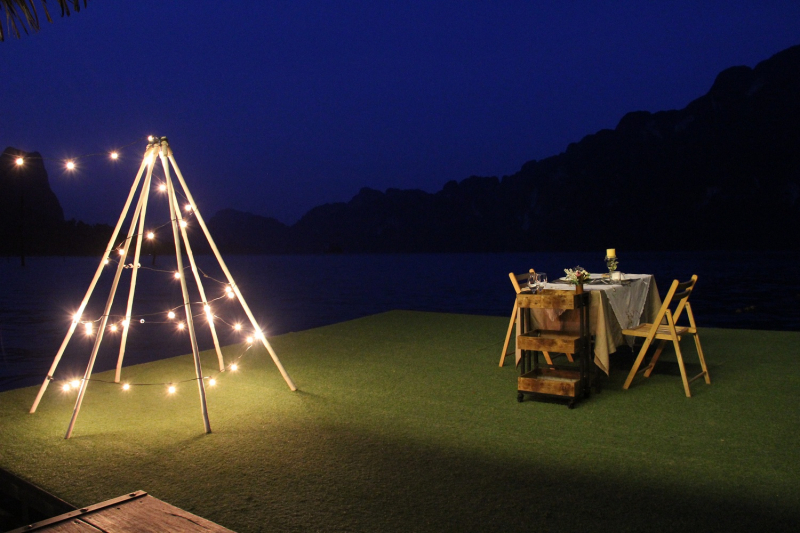 Две недели в Таиланде – это же, конечно, ни о чем. Немного Ко Липе, чуть-чуть озера Чео Лан, грамулька Пхи-Пхи. И капелюшка Малайзии (Куала-Лумпур).