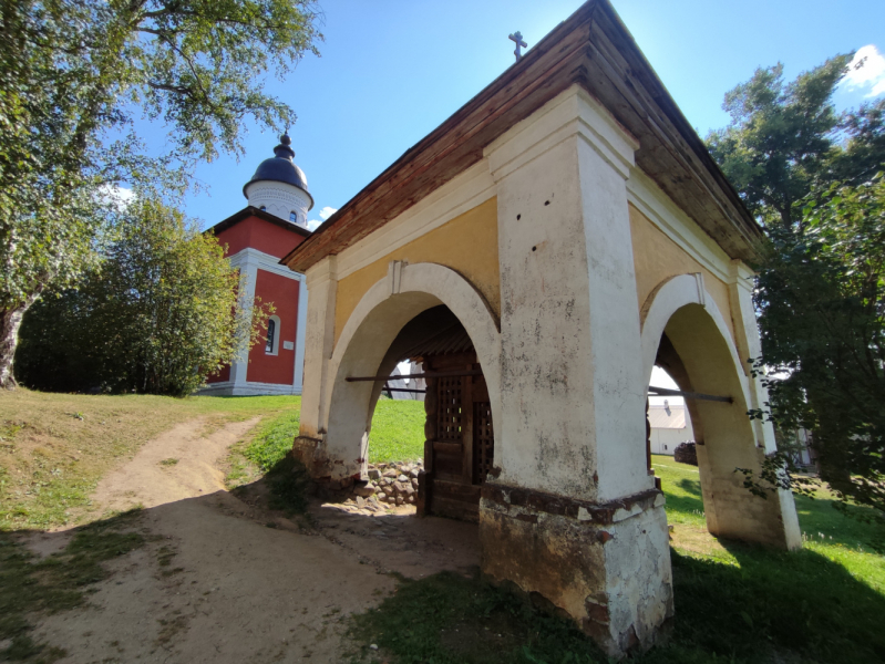 Вологда (Кириллов, Ферапонтово)-Архангельск (Малые Корелы)-Кировск (Хибины)-Мурманск-Териберка/август 2022