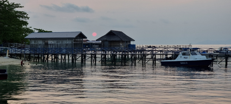 До острова Сипадана в царство славного султана_Сипадан (Celebes Explorer 9/о. Матакинг (Mataking Reef Resort)