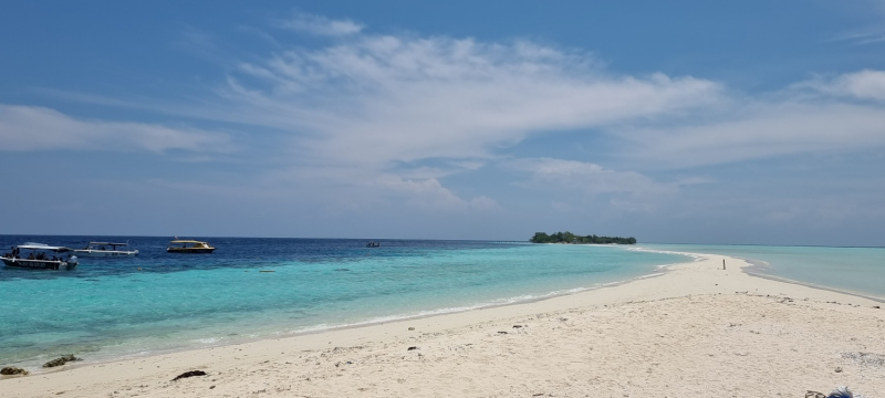 До острова Сипадана в царство славного султана_Сипадан (Celebes Explorer 9/о. Матакинг (Mataking Reef Resort)