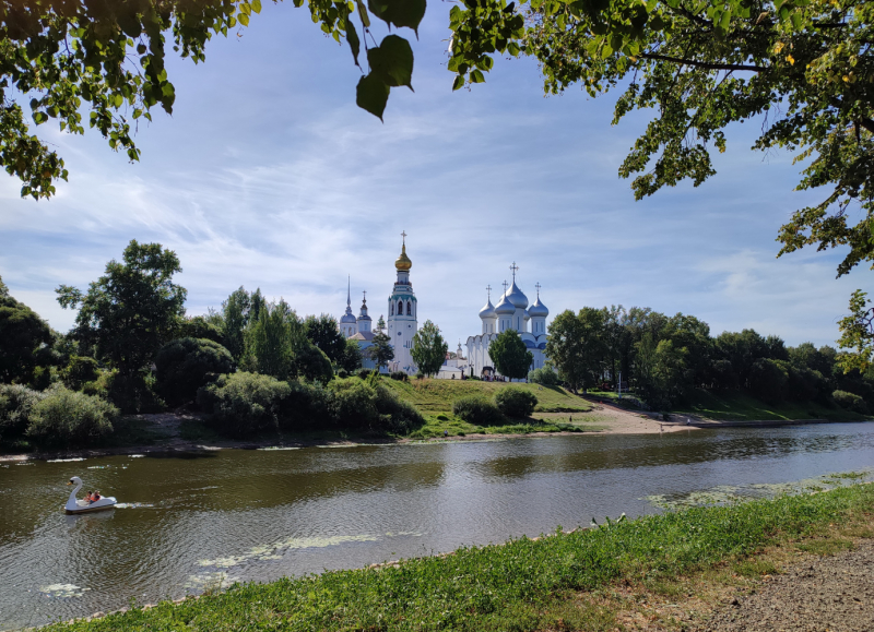 Вологда (Кириллов, Ферапонтово)-Архангельск (Малые Корелы)-Кировск (Хибины)-Мурманск-Териберка/август 2022