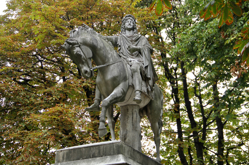 Французские зигзаги. Сентябрь 2019 г.