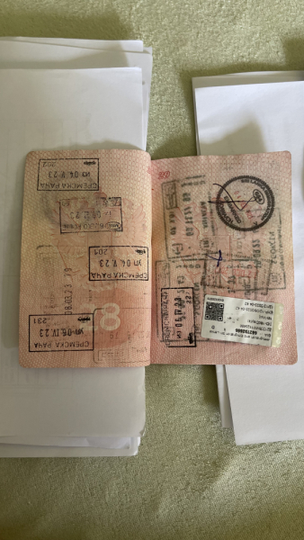 Поврежден загранпаспорт - могут быть проблемы на границе