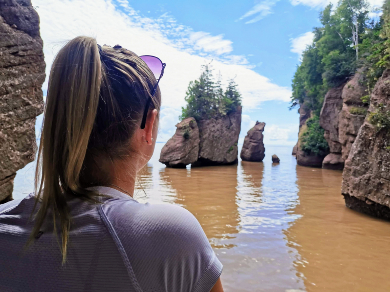 Босиком по морскому дну. Bay of Fundy, New Brunswick.