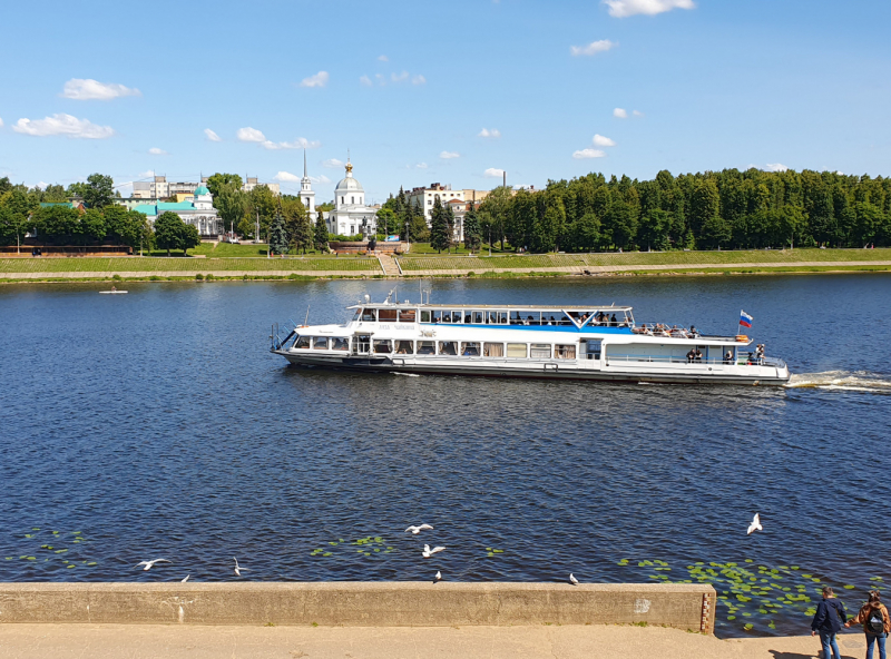 В Тверь на день России