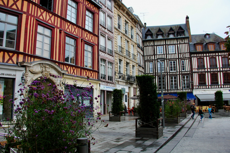 Французские зигзаги. Сентябрь 2019 г.