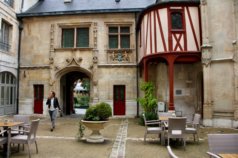 Французские зигзаги. Сентябрь 2019 г.