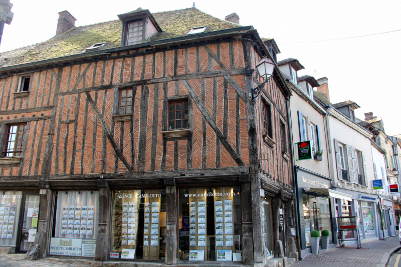 Французские зигзаги. Сентябрь 2019 г.