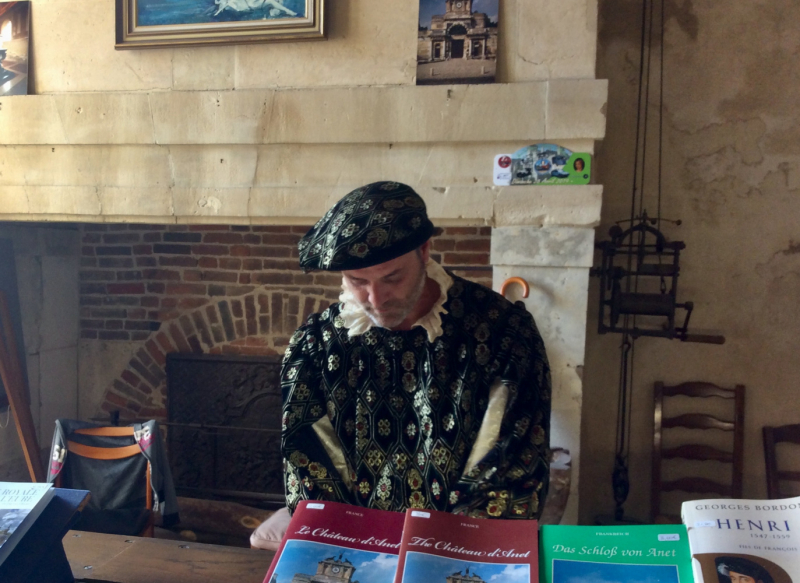 Французские зигзаги. Сентябрь 2019 г.