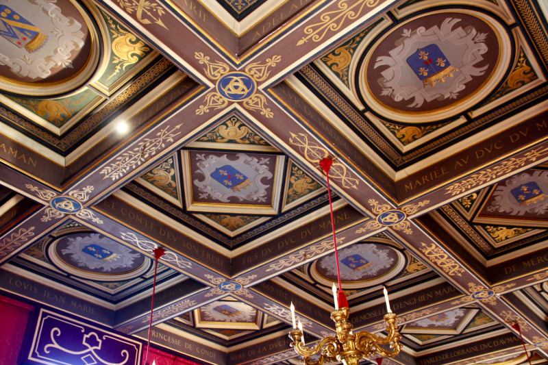 Французские зигзаги. Сентябрь 2019 г.