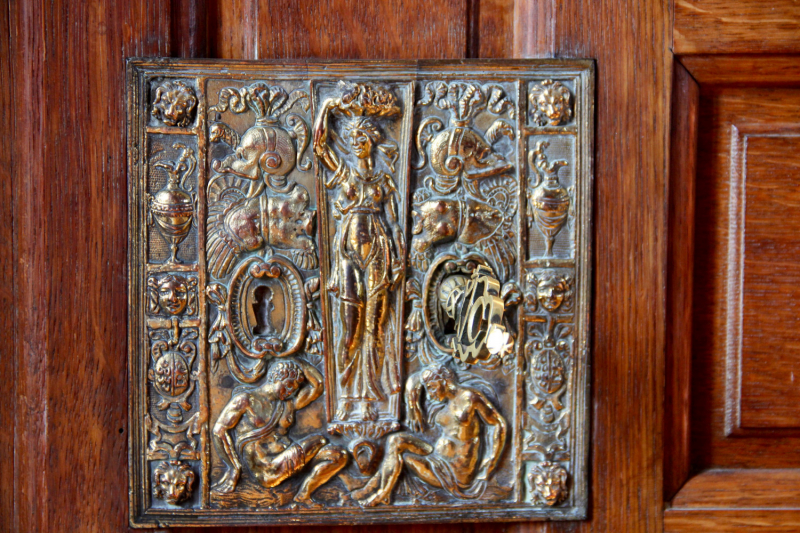 Французские зигзаги. Сентябрь 2019 г.