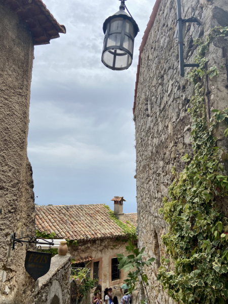 Пока мы ждем..