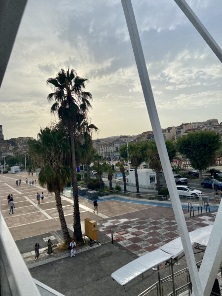 Пока мы ждем..