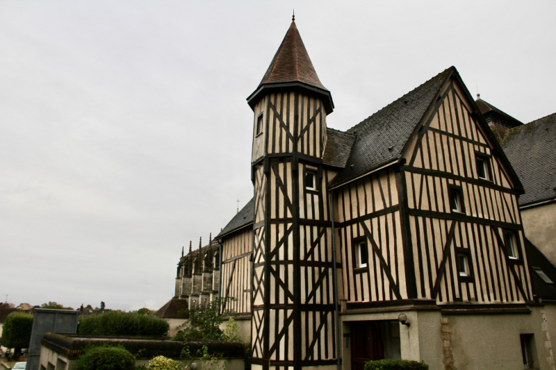 Французские зигзаги. Сентябрь 2019 г.