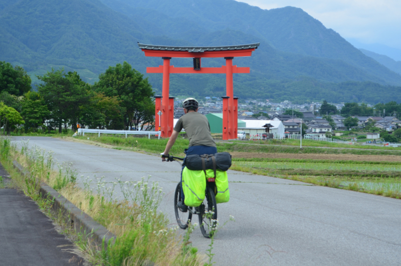 Япония на велосипеде: по горным серпантинам от онсэна до онсэна (около Japan Romantic road)