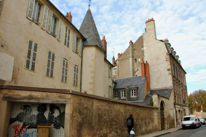 Французские зигзаги. Сентябрь 2019 г.