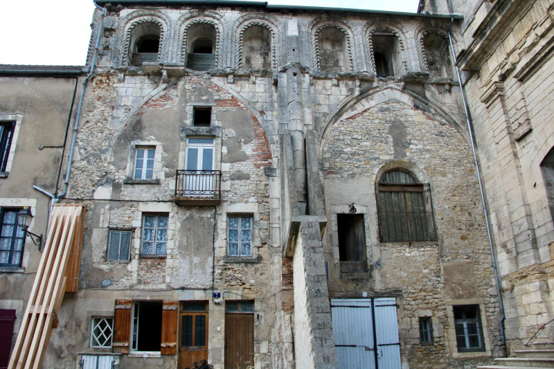 Французские зигзаги. Сентябрь 2019 г.